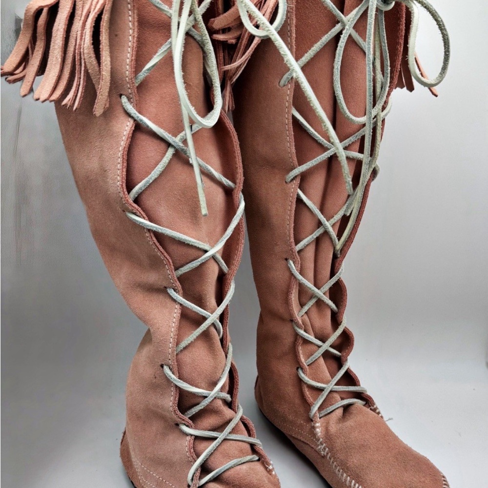 Minnetonka *Rare* Pink Suede Fringe Lace-Up Knee Boots
